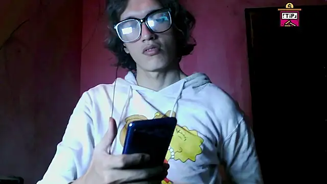 cherryuwu's Live Chat Room