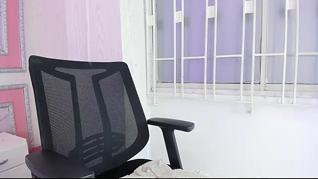 Chatroom XXX en direct de your_whore_Salome