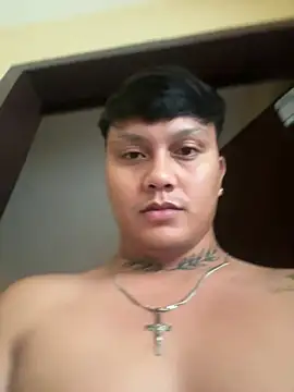 Show Webcam de urhardfuckerAsiandaddy