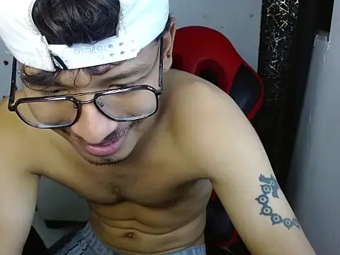 Webkamerová show blackfox_desire