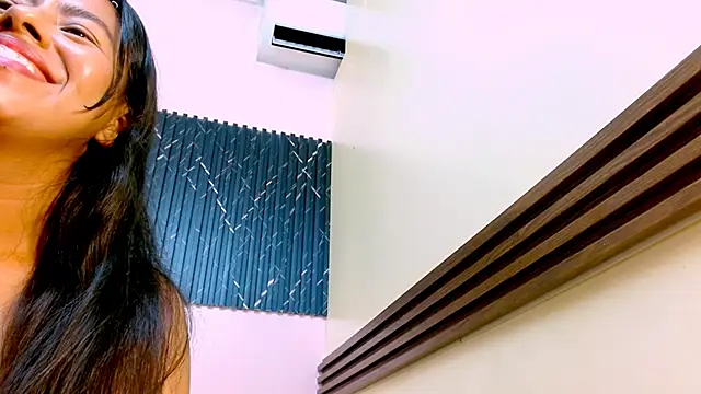 XXX chat uživo modela VeronicaRobles