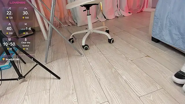 madydoll_'s Live XXX Chat