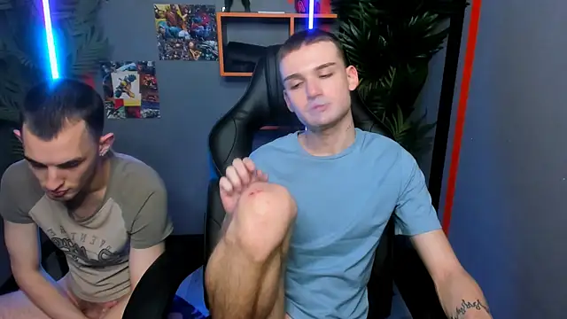 Czat XXX na żywo – Lucas_Moran