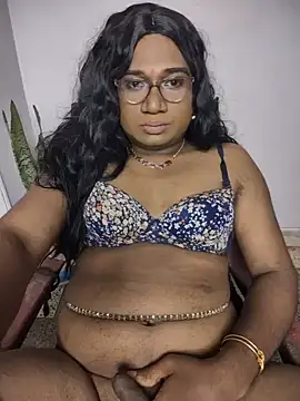 Dusky_Mallu_ Adlı Modelin Canlı XXX Sohbeti
