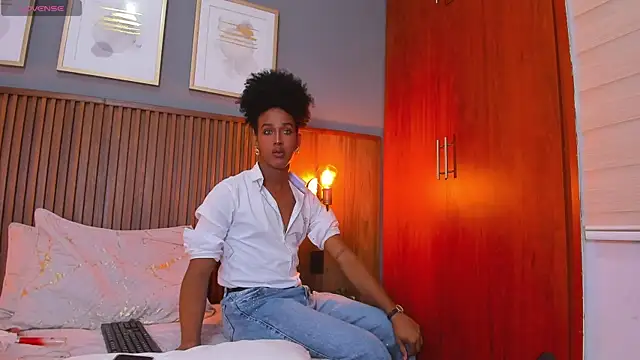 Krikrii_Milady Chat XXX live