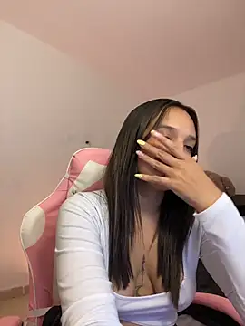 Chat XXX ao vivo de cutie_dance