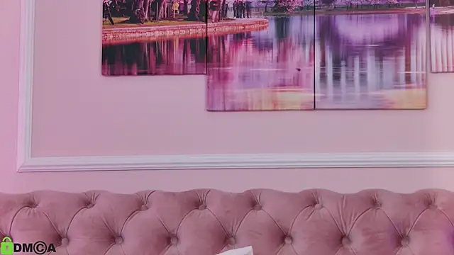 AllenaMoon Webcam show