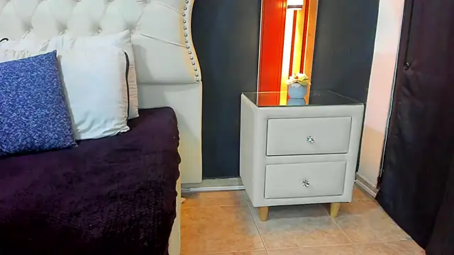 LizANDjuan – Naživo XXX chat