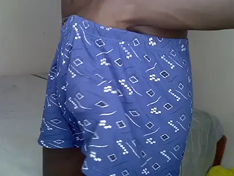 Earlybird02's Webcam Show