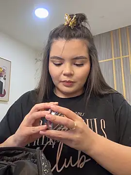 IsabellaAllen's Live XXX Chat