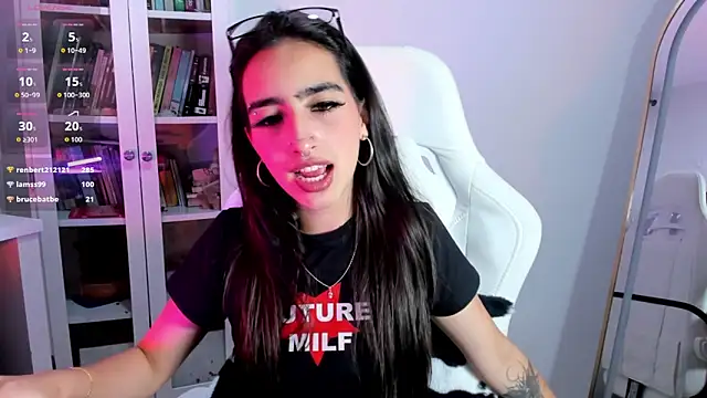AgathaBlair's Live XXX Chat