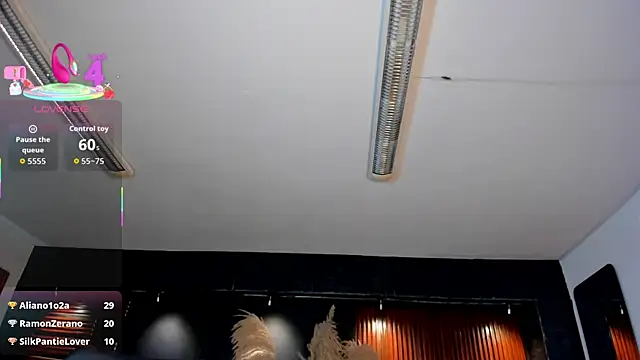 Saara_Corraless: απευθείας συνομι λία ΧΧΧ