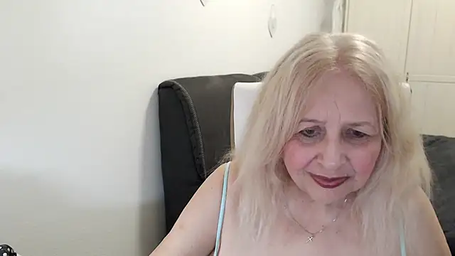 SusiLifeXXX: απευθείας συνομιλία ΧΧΧ