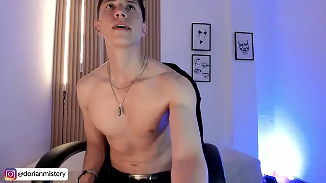 Živý XXX chat Dorianmistery2322_