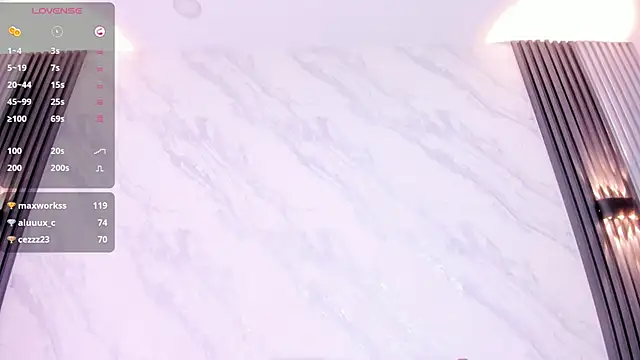 Chat XXX en directo de Monika-Ruiz