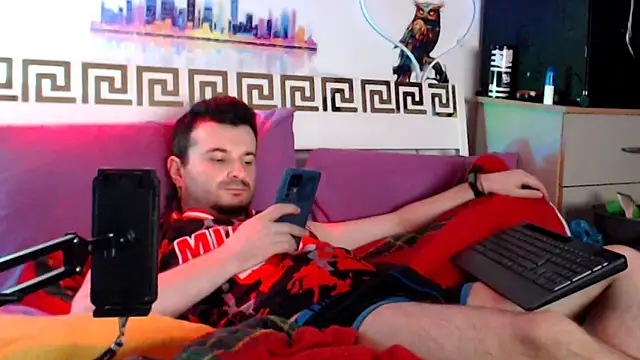 Chat +18 de iuligruia69 ao vivo