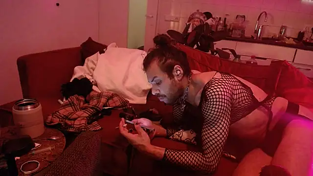 P4RtYBOII92 Chat XXX live