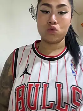 Sweet__Nurse1 élő XXX-chatje