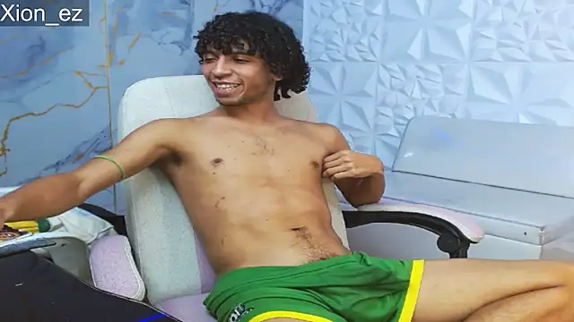 Chatroom XXX en direct de xion_ez