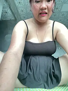 Chatroom XXX en direct de m-mbae