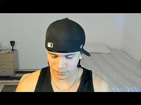 sant_wahlberg Adlı Modelin Web Kamerası Şovu