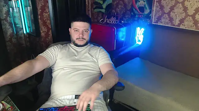 thor_master's Live Chat Room