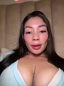 Roxanne_08's Live XXX Chat
