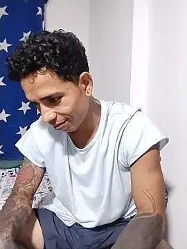 Chat XXX ao vivo de chero_95