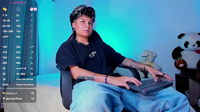 Chatroom XXX en direct de ZuryRamirez_