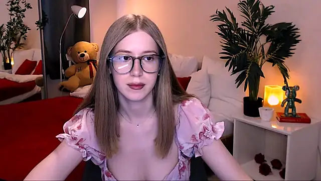 دردشة cheeky_chick الجنسية المباشرة