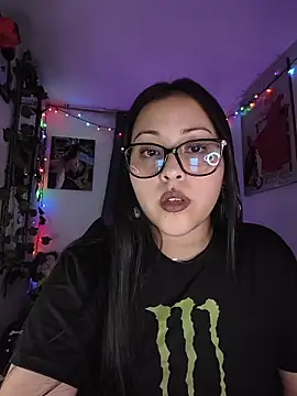 Bella-Gema Live Chatrum