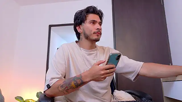 Elian_savoy – Naživo XXX chat