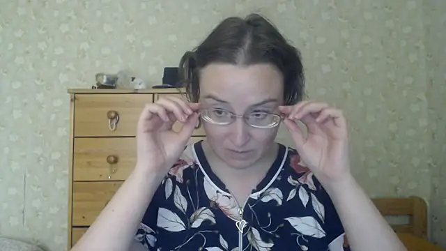 Smart_Rose's Live XXX Chat