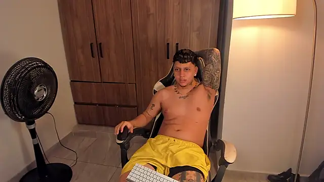 Jake_simons 现场XXX聊天