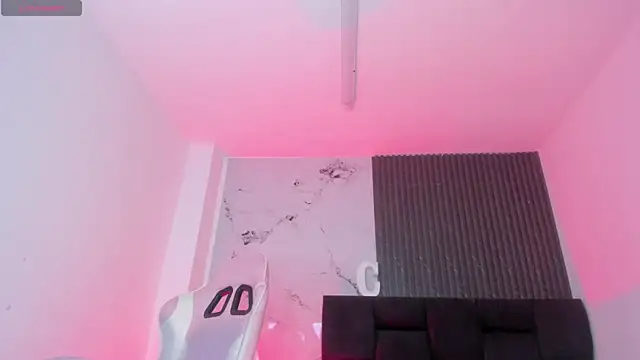 Онлайн чат XXX Chloemuaak