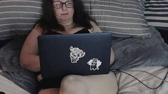 Pokazy przed kamerką – MistressJulienne