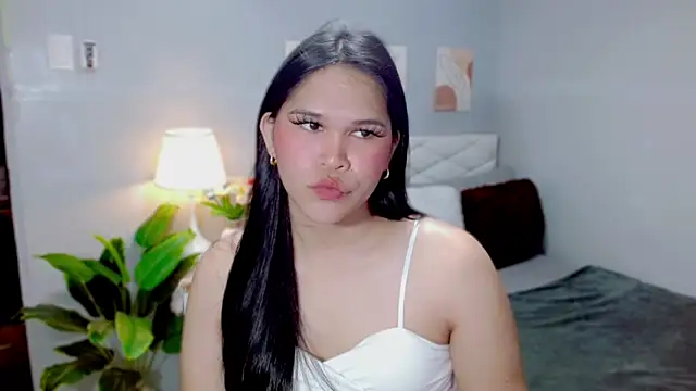 MichelleWild 在線直播表演