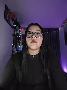 Chat XXX en directo de Bella-Gema