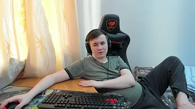 Онлайн чат XXX iliaskrislove