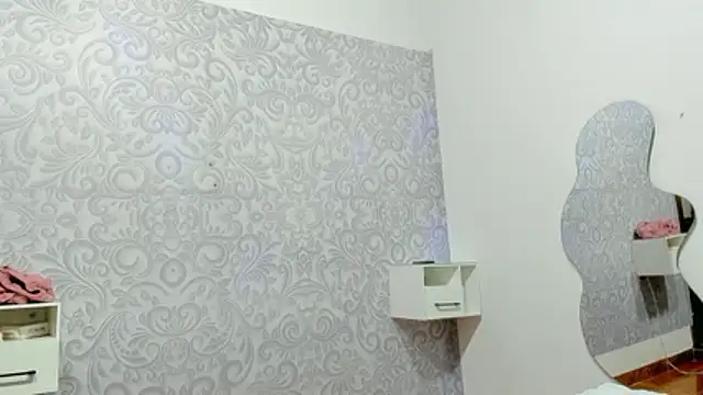 غرفة دردشة HarperAndMason المبا شرة