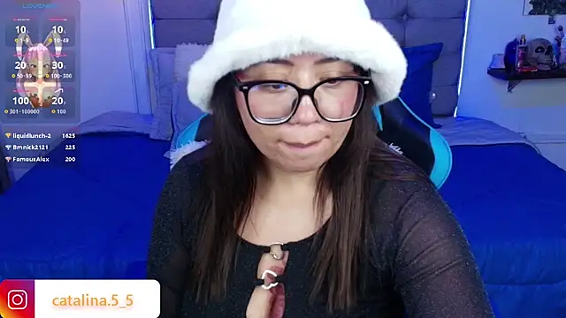 Kata_Bigboobs: вебкам-шоу
