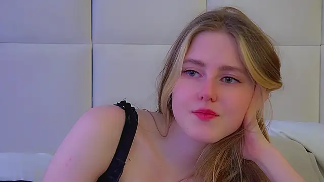 LexiBookwell Adlı Modelin Canlı XXX Sohbeti