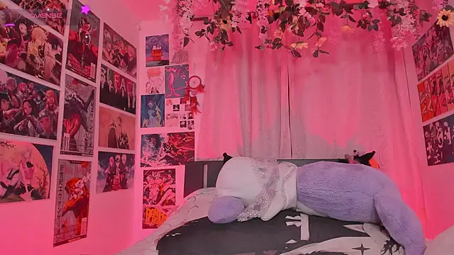 MissCurvyTop 即時 XXX 聊天
