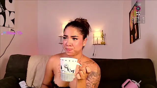 Chat +18 de Maryybellax ao vivo