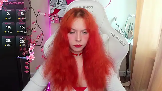 Chat +18 de InfernoKitten ao vivo