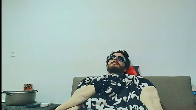 thomas_gun 现场XXX聊天