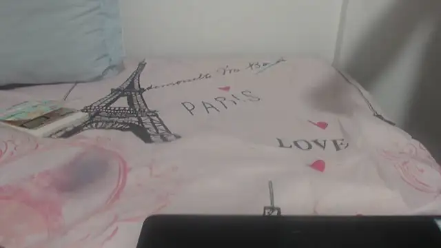 sabrina_v_ Chat XXX in diretta