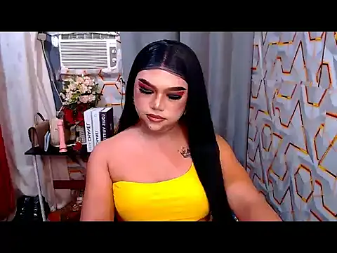 Yvonnehotcummer Pertunjukan Webcam