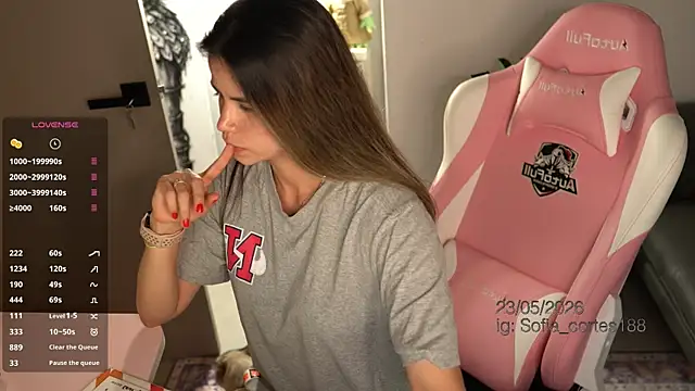 tatiana__cortes18のライブXXXチャット