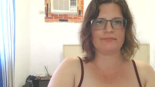 Chat XXX en directo de Domina_Tasselina_Goddess